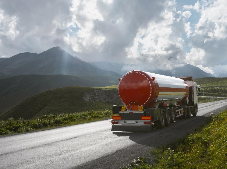 Servicios de logística y coordinación para cargas especiales en España Plan de transporte especial por carretera en España